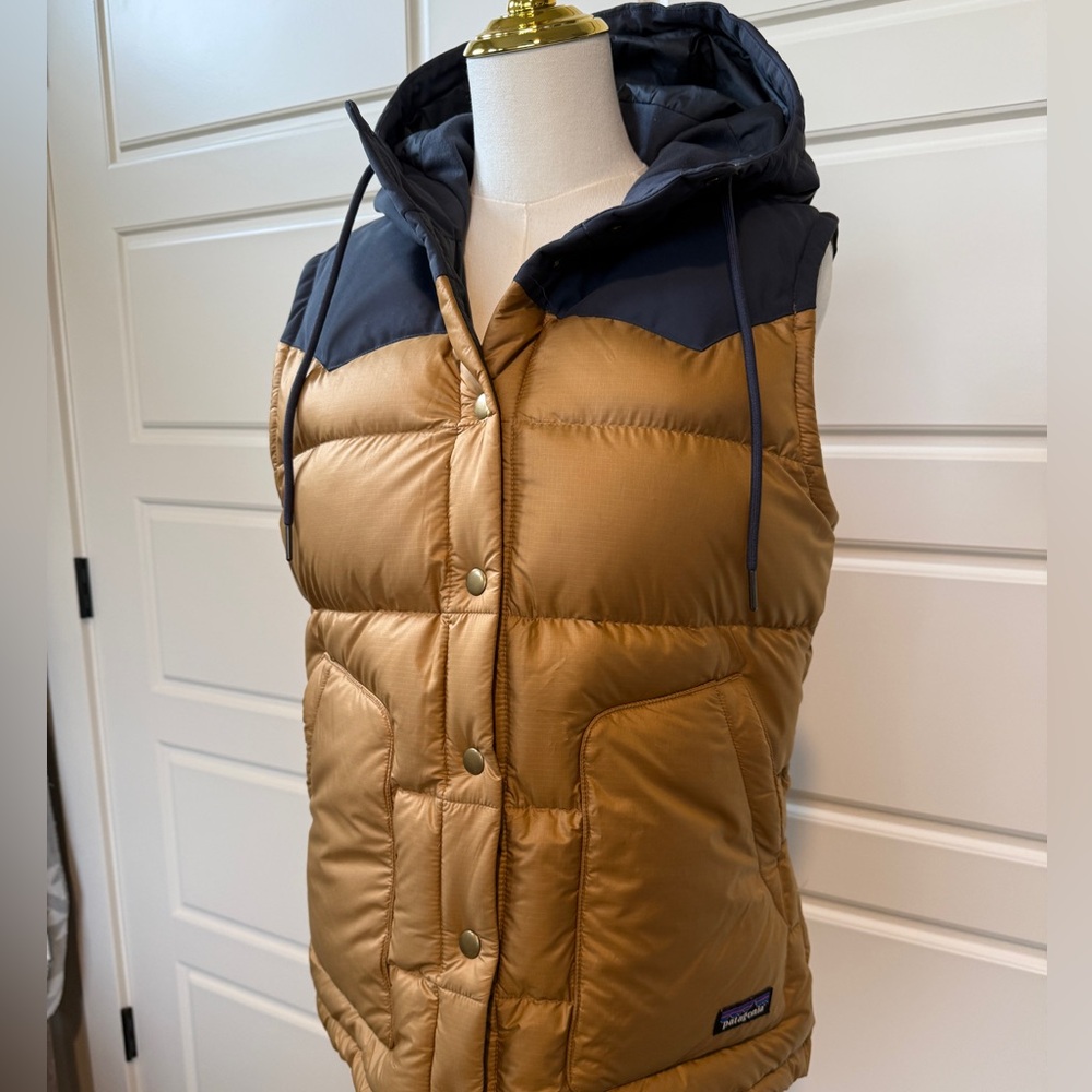 Patagonia Gold and Black Puffer Vest